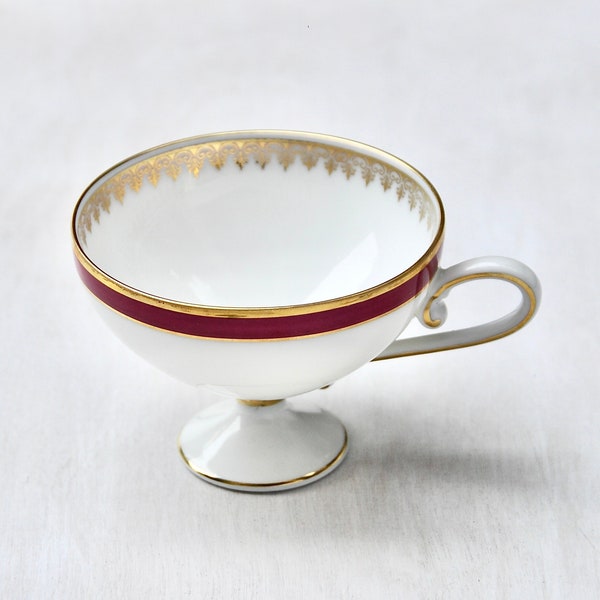 Vintage Demitasse Teacup -  NO SAUCER Hutschenreuther made in Selb Bavaria -  burgundy gold accents