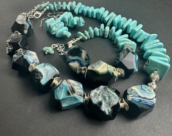 Chunky agate necklace statement, Black and Turquoise necklace, handcrafted gemstones jewelry set, unique and special gift for her.