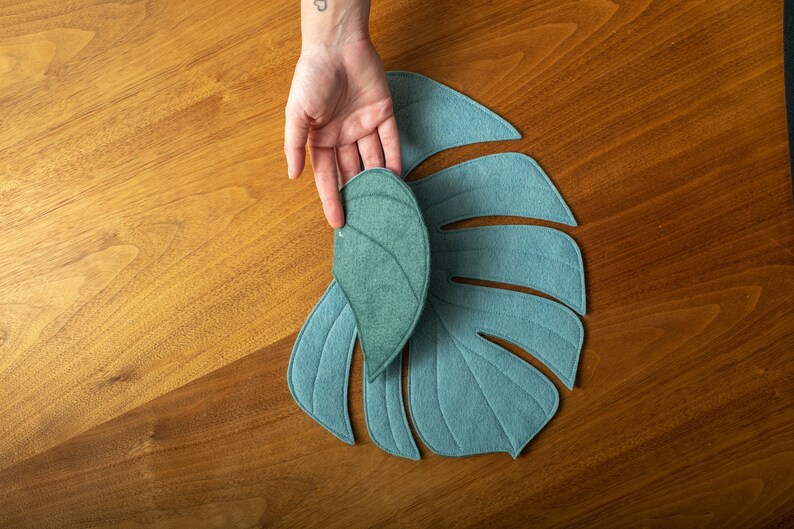 Monstera Leaf reversible table mat placemat centerpiece in image 5