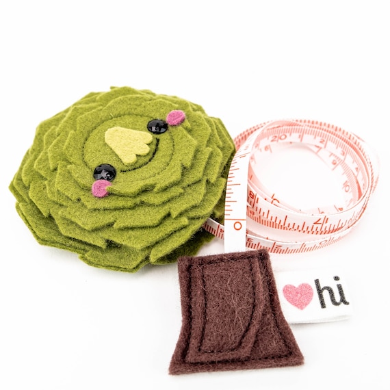 Maple Tree Retractable Tape Measure: 60" Sewing Companion