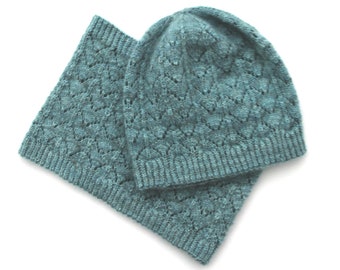 Azurine Hat and Cowl PDF Knitting Pattern Download