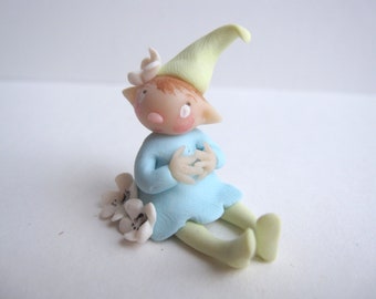 The flower pixie elf miniature figurine doll