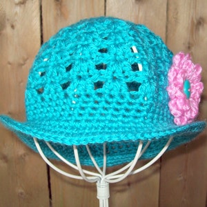 Instant Download Crochet Pattern Brimmed Sun Hat for Babies and Toddlers with Changeable Flower in  PDF Summer Sun Hat