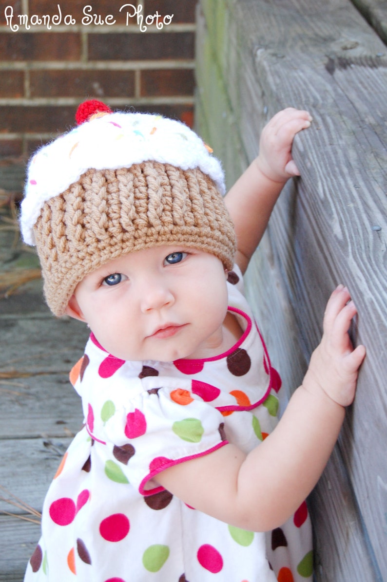 Cupcake Hat Pattern for Making a Crochet One Year Cupcake Hat for One Year Birthday Photo Prop Children image 5