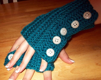 Fingerless Buttoned GLoves PDF Pattern
