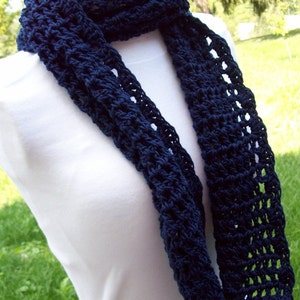 Pattern Directions for Making a Crochet Infinity Cowl Scarf PDF Pattern image 4