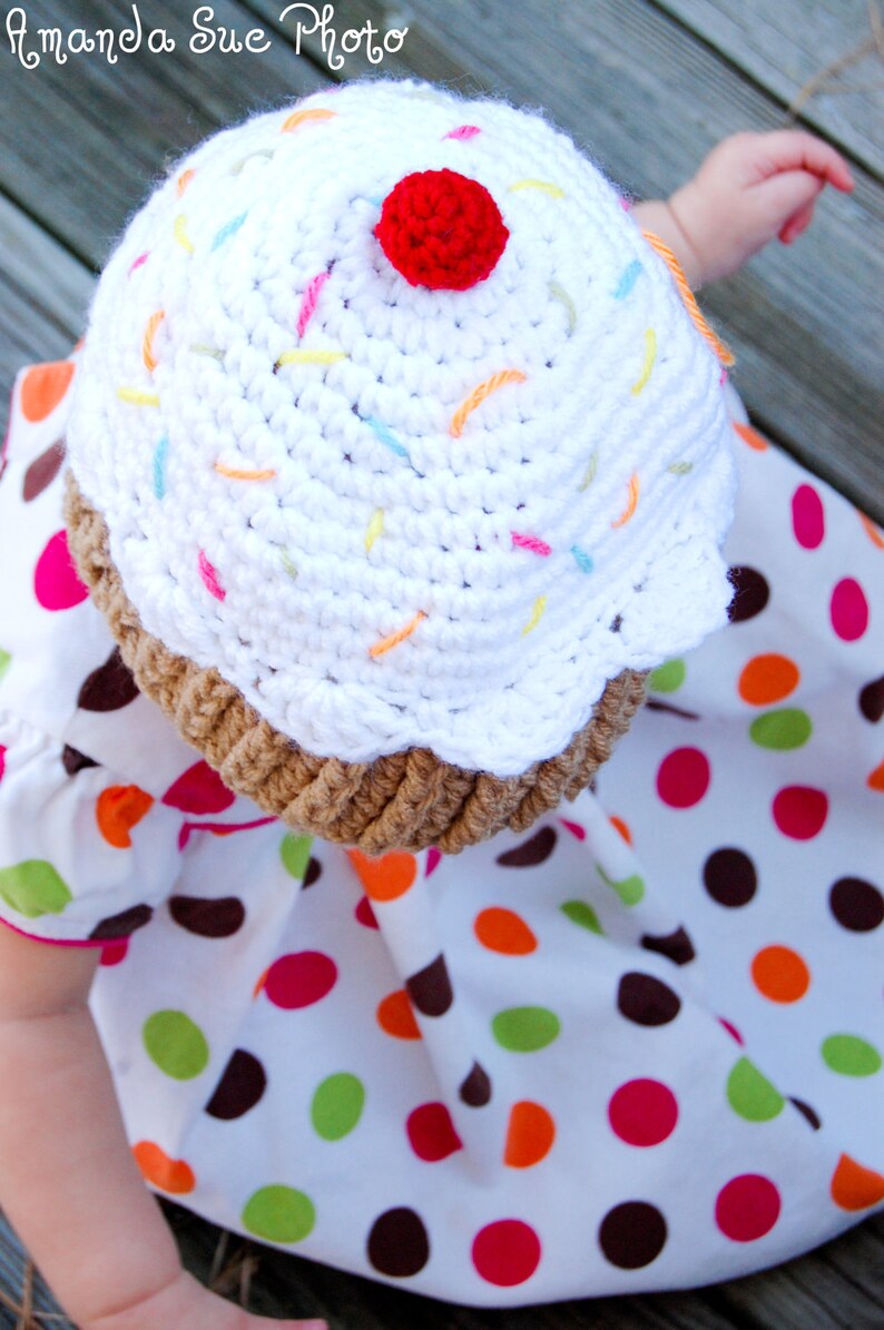 Cupcake Hat Pattern for Making a Crochet One Year Cupcake Hat for One Year Birthday Photo Prop Children image 4