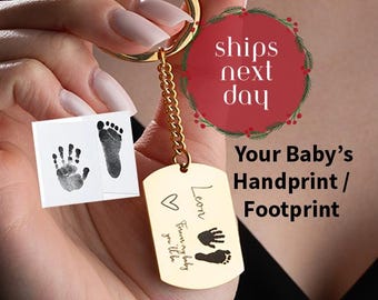 Llavero con huella de bebé o mano: regalo de San Valentín para papá o mamá primeriza. Llavero personalizado grabado con nombre.