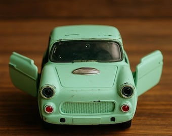 ビンテージ リードワークス製 ブリキ製フリクション式おもちゃの車