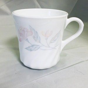 Corning White & Floral Tea Coffee Cup Mug Vintage, 1 cup