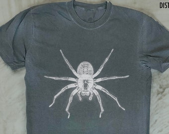 Vintage Spider Graphic Shirt, 90s Graphic Shirt, Retro Gym Shirt, Pump Cover Spider Shirt, Spider Oversize Washed Shirt, Retro Hero T Shirt