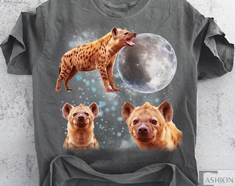 Three Spotted Hyena Vintage Graphic T-Shirt, Retro Funny Hyena Moon Shirt 90s Wildlife Oversized Animal Tee, Funny Nature Lover Top Gift