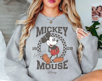 Retro Mickey Mouse Sweatshirt, Classic Mickey Mouse Sweat, Disney Vacation Sweater, Disneyland Mickey Sweat, Magic Kingdom Sweat, Mickey Tee