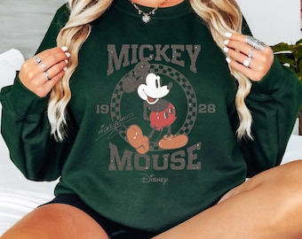 Retro Mickey Mouse Sweatshirt, Classic Mickey Mouse Sweat, Disney Vacation Sweater, Disneyland Mickey Sweat, Magic Kingdom Sweat, Mickey Tee