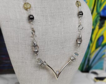 Silber Brighton Perlenkette: Umfunktionierter Schmuck, 25 "Buy 3 Get 1 Free