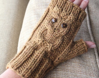 Owl Cable Fingerless Knit Gloves - Surly Sheep PDF Pattern