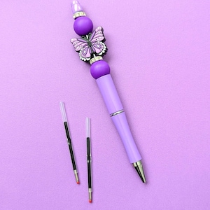Fioletowy motyl wisiorek koralikowy długopis (zawiera 2 czarne wkłady atramentowe) | Domestic Abuse Narcistical Abuse Support Gift For Survivor Recovery