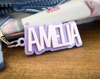 Etiqueta de acrílico personalizada para bolso: llavero de mochila personalizado