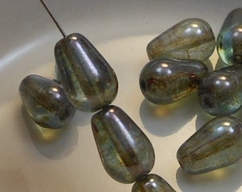 Czech Glass Vertical Teardrop Beads 9x6mm Transparent Green Luster (20pk) SI-9x6DV-TGL