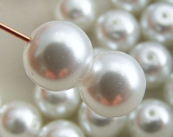 8mm Glass Pearl Beads Round White (Qty 16) Z-P8R-W