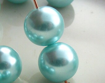 10mm Glass Pearl Beads Round Powder Blue (Qty 12) Z-10P-PB