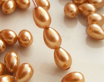 Teardrop Glass Pearl Beads 7x5mm Gold (Qty 16) Z-P7x5T-GOLD