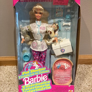 【新品　未使用】Barbie バービー人形　ペットドクター　プレミアム 新品 未使用】Barbie バービー人形 ペットドクター プレミアム