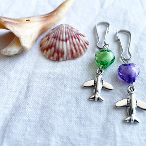 Airplane Zipper Pull, Zipper Charms, Purple Charm,  Backpack Charm Cute, Aviation Gifts Unique, Pilot Gift, Aviaton Theme Party Favors