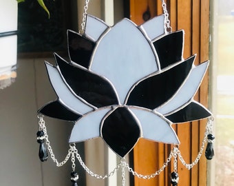 Lotus Flower Suncatcher Stained Glass Sun Catcher Lotus Flowers