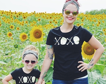 XOXO Skull and Crossbones Shirt, Hugs and Kisses Cotton Black Women's Tee, Valentines Day Mommy and Me Matching Shirts, Punk Mom Apparel