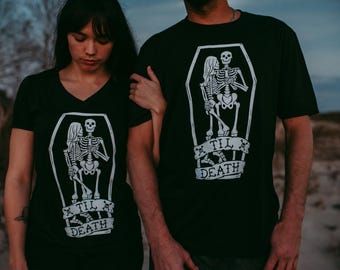 Til Death Do Us Part Tee, Skeleton Couple Black T-Shirt, Mens Punk Wedding Shirt, Gothic Engagement Gift, Matching Couples Halloween Tee