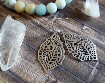 Silver Paisley Earrings, Silver Earrings, Gold Earrings, Paisley Jewelry, Rustic Style, Modern Rustic Jewelry, Yoga style, yoga jewelry