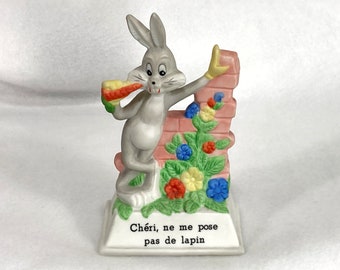 Vintage Bugs Bunny Porcelain Bisque Figurine / Warner Brothers 1981 / French "Cheri, ne me pose pass de lapin."