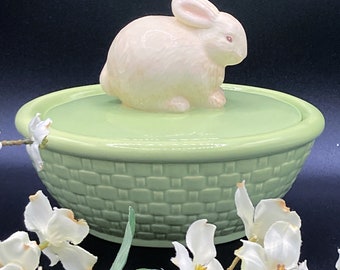 Vintage 80's Hallmark Easter Bunny Rabbit Candy Dish Bowl on a Green Basket Weave