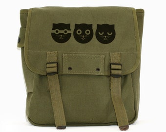 Three Musketeers Cat - Simple Canvas Backpack