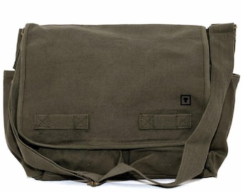 Canvas Messenger Bag | Personalized Green Laptop Satchel (17-inch).