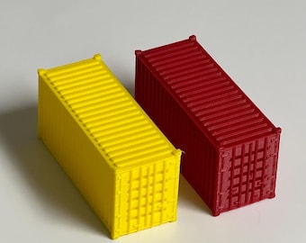 HO Scale Shipping Containers x4  (20 Feet)