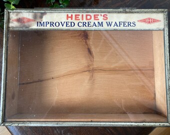 Antique Heide's Improved Cream Wafers Box, Glass Lid, Display Box, Vintage Biscuit Box, Wafer Tin, Dovetailed box, Glass, Advertising