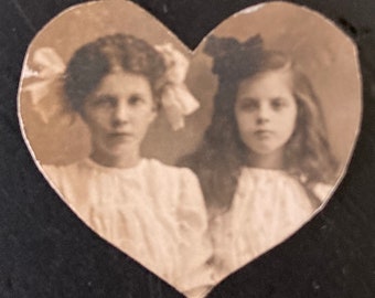 Girls in My Heart, Gem Photo, Locket, Photobooth, Photo booth - Vernacular, Original Photo, Found Photograph, Old photo, Vintage Photo