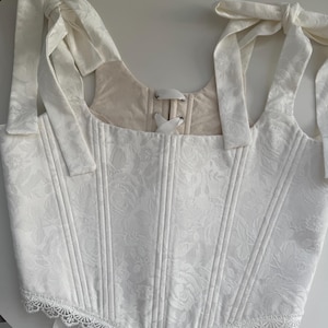 Bruiloft korset, jacquard korset, renaissance korset, plus size korset, korset met kanten lijfje in zacht wit, prinsessenkorset, bruids korset afbeelding 7