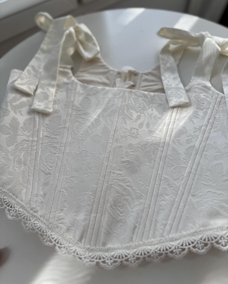 Bruiloft korset, jacquard korset, renaissance korset, plus size korset, korset met kanten lijfje in zacht wit, prinsessenkorset, bruids korset afbeelding 8