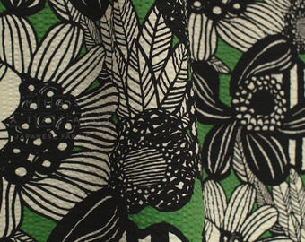 Japanese Fabric Cotton Ripple Wild Floral - B - 50cm