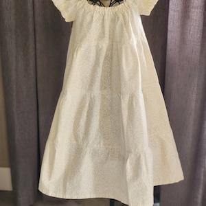 Little Girls Peasant Style Tiered  dress. 3t/4t