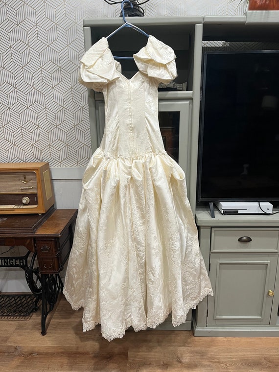 Vintage Alfred Angelo Gown
