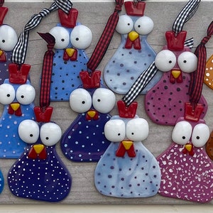 Ornamento di pollo sciocco in vetro fuso 2 di 2 annunci