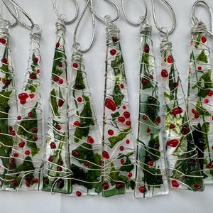 Elegant Modern Wire Wrapped Christmas Tree Ornament - longer version