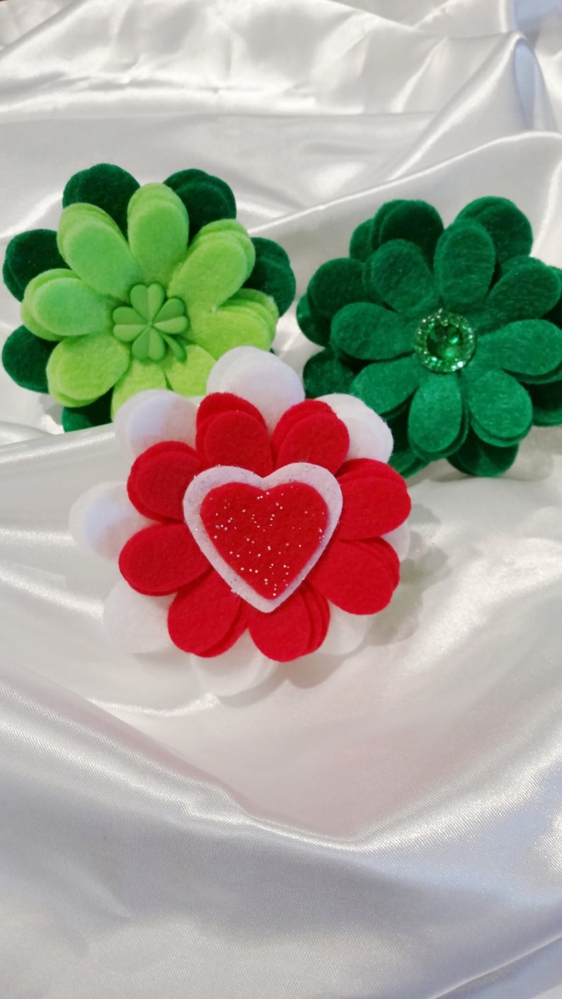 photo prop saint Patrick/'s Day st patty/'s day accessories ~ Boxer Friends Rescue felt flowers ~ Felt dog collar flower made to order