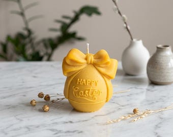 Easter Essence: Sculptural Egg with Wild Berries; A Sensory Journey Between Classic Elegance and Exotic Notes