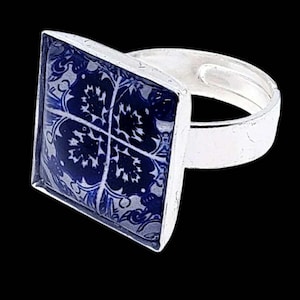 Lisbon Tile Design Ring: Adjustable Silver Plated Ring, Portugal Gift Box