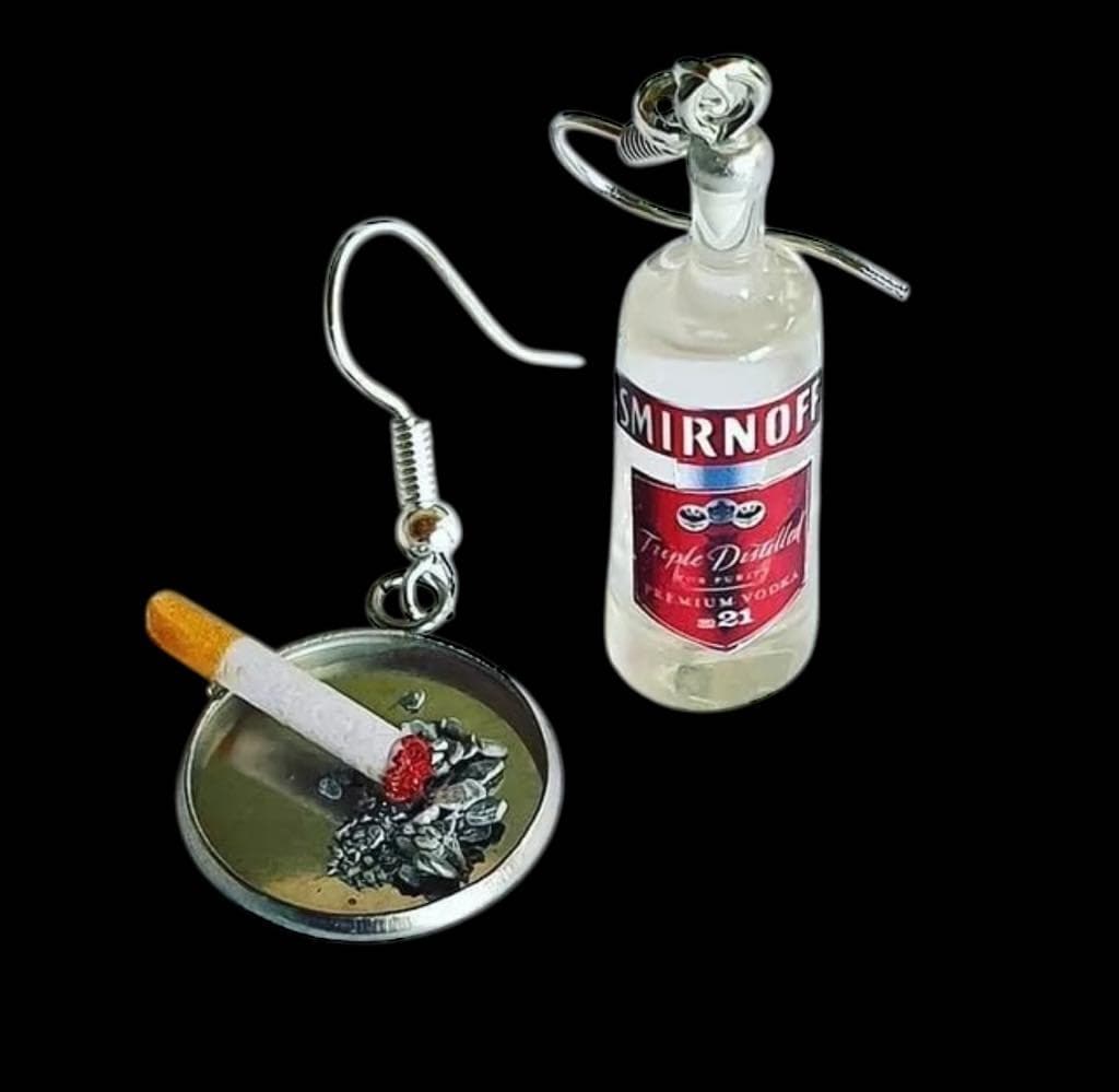 traveling with cigarettes How far we've fallen 😔 Commercial airlines in the mid-20th century often  treated smoking as a standard part of the travel experience, with some  carriers even handing out complimentary cigarettes or small